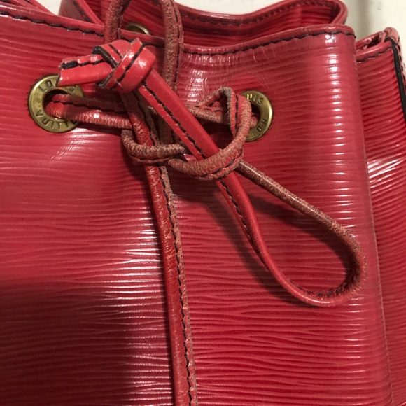 LV Epi Noe🌹 - Picture 5 of 15